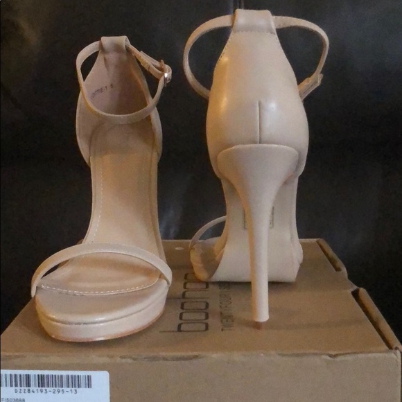 Women’s BooHoo.com Nude ankle strap heels - Picture 4 of 6